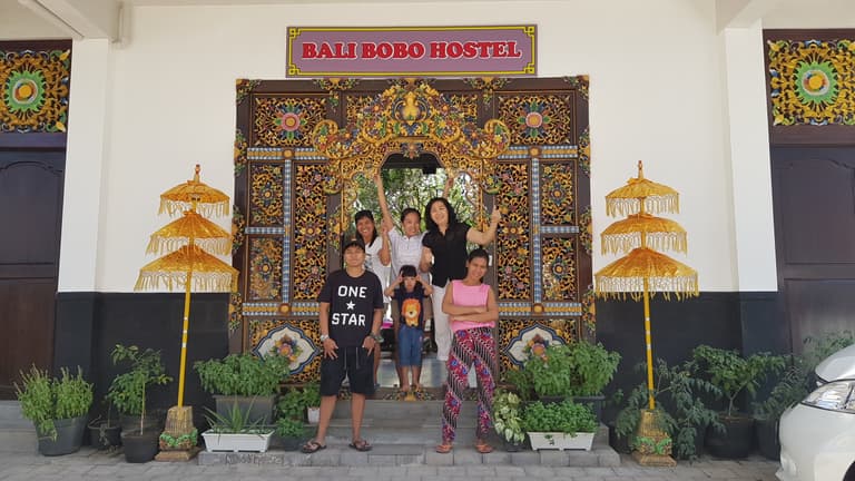 Bali Bobo Hostel's team
