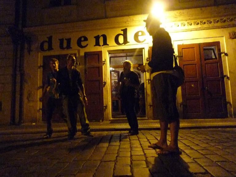 Duende Cafe - Bar's team