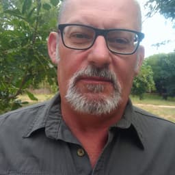 Henk Prinsloo from African Flame Safaris