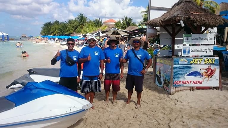 Beach Break Cozumel's team